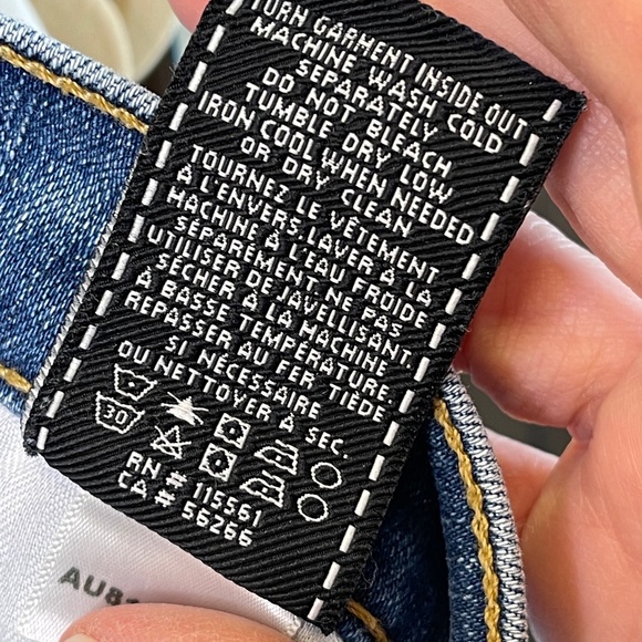 7 for all Mankind | Mid Rise Med Wash Frayed Ankle Cropped Boot Capri Jeans - Picture 10 of 12